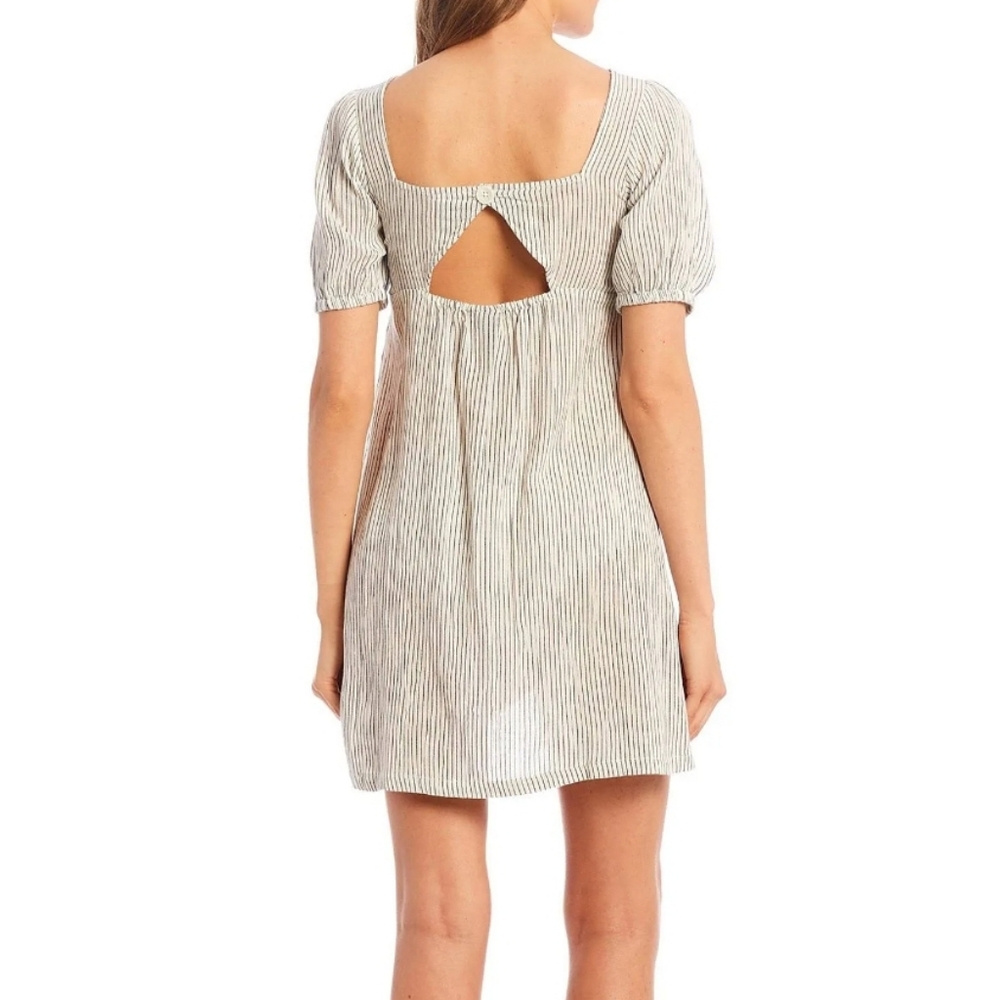 *NEW* VOLCOM SUNLEASHED STRIPED PUFF SLEEVE BUTTON BACK DRESS. SMALL